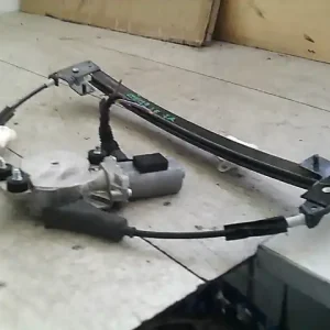 Népszerű ALFA ROMEO 147 04.10-10.05 Jobb első ablakemelő szerkezet elektromos bontott alkatrész