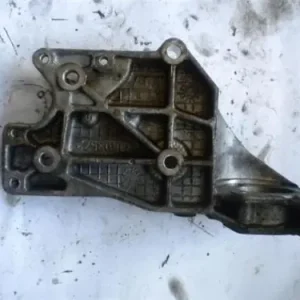 ALFA ROMEO 145 Generátor tartó bak bontott alkatrész Nézd meg most