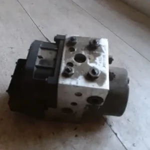 Kihagyhatatlan ajánlat ALFA ROMEO 156 97-03 Abs kocka1.9d bontott alkatrész