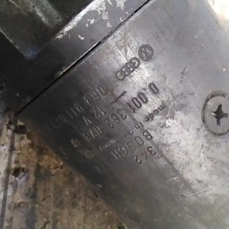 Vedd meg most AUDI 100 -82 önindító, dízel2.0 d bontott alkatrész