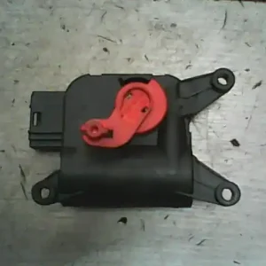 Ingyenes szállítás AUDI A4 01-04 Fűtés állító motor bontott alkatrész