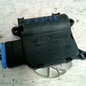 AUDI A4 01-04 Fűtésszabályzó zsalu állító motor bontott alkatrész Kihagyhatatlan ajánlat