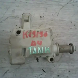 Akció AUDI A4 01-04 Központizár motor tankajtóhoz bontott alkatrész