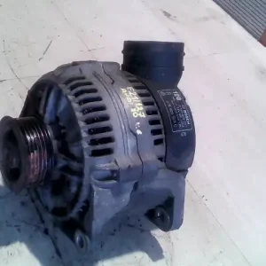 Árcsökkenés AUDI 80 91-94 Generátor 2.6i bontott alkatrész