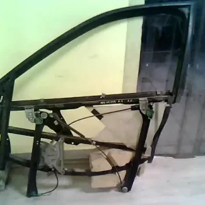 Biztonságos fizetés AUDI A4 98-01 Bal első ablakemelő szerkezet elektromos motor nélkül, kombi bontott alkatrész