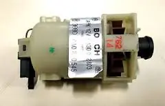 Vedd meg most AUDI A4 94-98 Szekunder levegő szivattyú pótlevegő motor bontott alkatrész