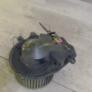 AUDI A4 94-98 Fűtőmotor 1.9 d bontott alkatrész Árcsökkenés