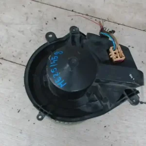 AUDI A4 94-98 Fűtőmotor bontott alkatrész Gyors kiszállítás