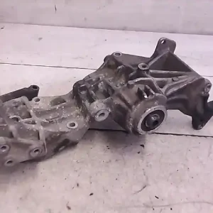 Expressz kézbesítés AUDI A4 94-98 Generátor tartó bak 1.8ibontott alkatrész