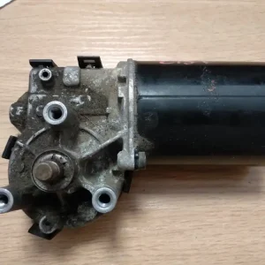 AUDI A6 97-04 Ablaktörlő motor első bontott alkatrész Ingyenes szállítás