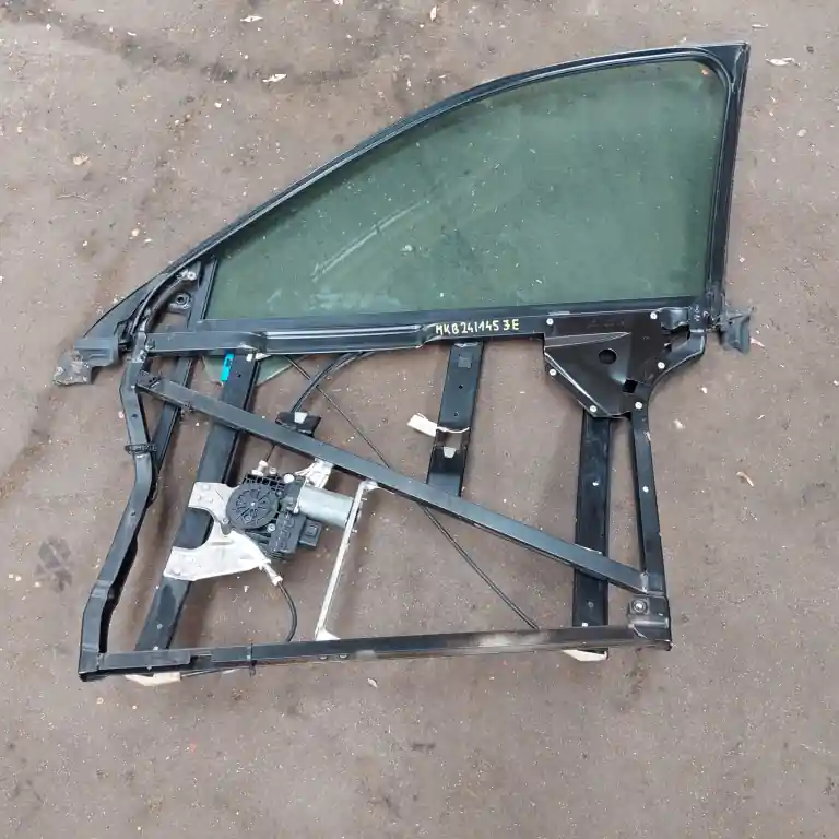 AUDI A6 97-04 Jobb első ablakemelő szerkezet elektromos bontott alkatrész Bestseller