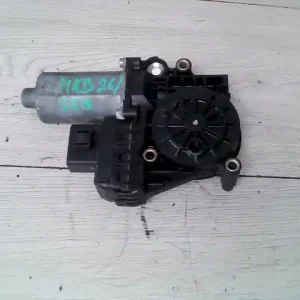 AUDI A6 97-04 Jobb hátsó ablakemelő motor bontott alkatrész Árengedmény