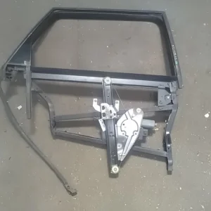 AUDI A6 97-04 Jobb hátsó ablakemelő szerkezet elektromos kerettel,kombi bontott alkatrész Akciós ár