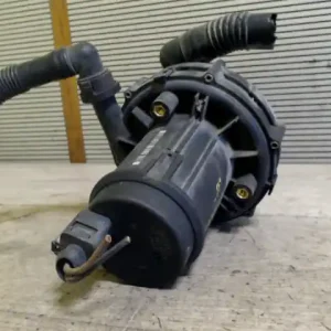 Exkluzív ajánlat AUDI A6 97-04 Szekunder levegő szivattyú pótlevegő motor bontott alkatrész