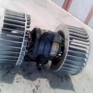 BMW 520 Fűtőmotor 2.0d bontott alkatrész Szezonális akció