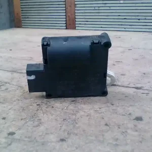 AUDI A8 2003.01.01-2010.02.28 Fűtésszabályzó zsalu állító motor bontott alkatrész Csak ma