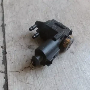 Prémium AUDI A8 2003.01.01-2010.02.28 Vákuum szelep 3.0d bontott alkatrész