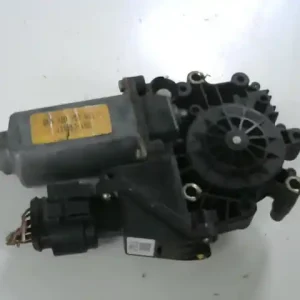 Ajánlat AUDI A8 94.06-02.12 Bal hátsó ablakemelő motor bontott alkatrész