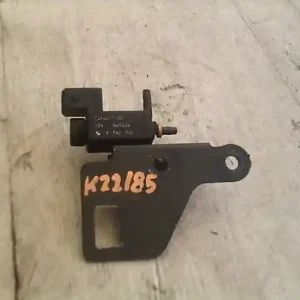 Kiárusítás BMW E46 98-05 Vákuum szelep 2.0i bontott alkatrész