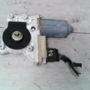 BMW E65 02.09.01-08.09.30 Bal hátsó ablakemelő motor bontott alkatrész Azonnal elérhető