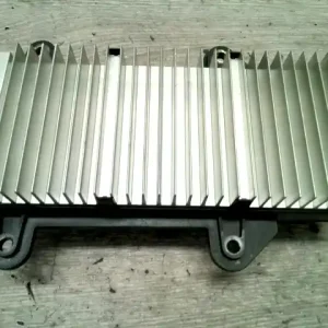 Biztonságos fizetés BMW E65 02.09.01-08.09.30 Feszültségszabályozó 3.0 d bontott alkatrész