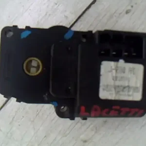 CHEVROLET LACETTI Csomagtérajtó központi zár motor bontott alkatrész Kedvezményes ár