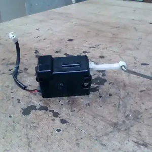 Akciós ár CHEVROLET Spark (M300) 2010.03.01- Csomagtérajtó központi zár motor 5 ajtós bontott alkatrész