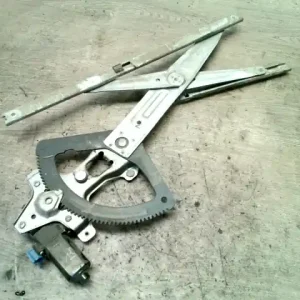 CHEVROLET Tacuma 02-08 Jobb első ablakemelő szerkezet elektromos 5 ajtós bontott alkatrész Olcsóbb