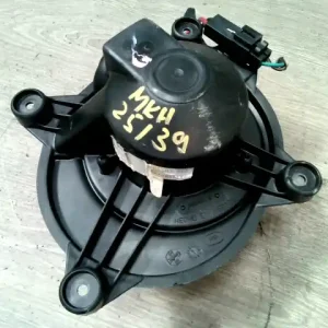 Kihagyhatatlan ajánlat CHRYSLER PT CRUISER 99-06 Fűtőmotor 1.6 b bontott alkatrész