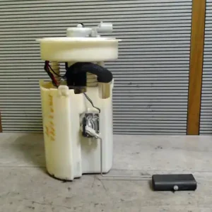 Kihagyhatatlan ajánlat CHRYSLER PT CRUISER 99-06 üzemanyag szivattyú bontott alkatrész