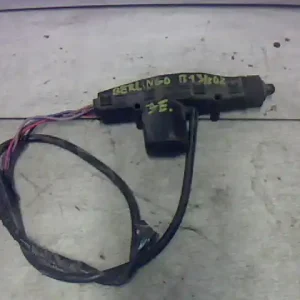CITROEN BERLINGO 96-02 Jobb első központi zár motor bontott alkatrész Kedvezmény