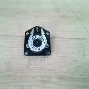 Biztonságos fizetés CITROEN C5 -04.09 Fűtés állító motor bontott alkatrész