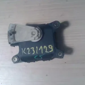 Kiárusítás CITROEN C5 -04.09 Fűtés állító motor bontott alkatrész