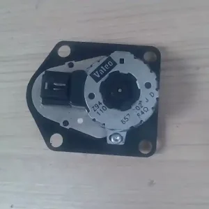 Alacsony ár CITROEN C5 -04.09 Fűtés állító motor 2.0hdi bontott alkatrész