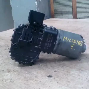CITROEN C5 -04.09 Ablaktörlő motor első bontott alkatrész Árcsökkenés