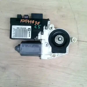 Akciós ár CITROEN C5 -04.09 Jobb első ablakemelő motor bontott alkatrész