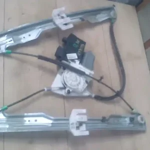 Ne maradj le CITROEN C5 -04.09 Jobb első ablakemelő szerkezet elektromos bontott alkatrész