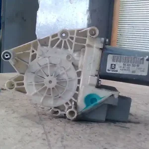 Olcsóbb CITROEN C5 -04.09 Jobb hátsó ablakemelő motor bontott alkatrész
