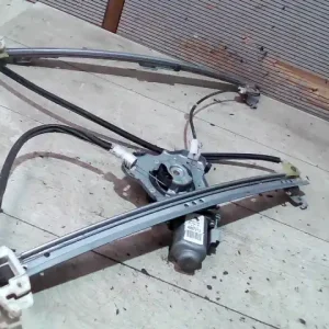 Akció CITROEN XSARA 00.11-04.12 Jobb első ablakemelő szerkezet elektromos kombi kivitel bontott alkatrész