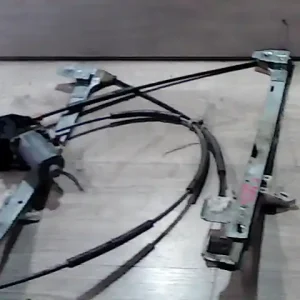 Rendeld meg most CITROEN XSARA 97.11-00.10 Jobb első ablakemelő szerkezet elektromos bontott alkatrész