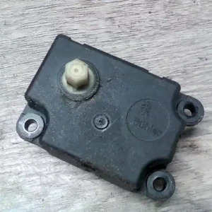 Szezonális akció CITROEN XSARA PICASSO -04 Fűtésszabályzó zsalu állító motor bontott alkatrész