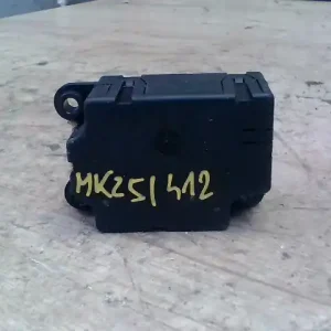 Biztonságos fizetés CITROEN XSARA PICASSO -04 Fűtésszabályzó zsalu állító motor bontott alkatrész