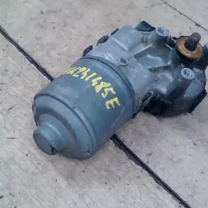 Különleges ajánlat DACIA LOGAN MCV 04.11-0812 Ablaktörlő motor első bontott alkatrész