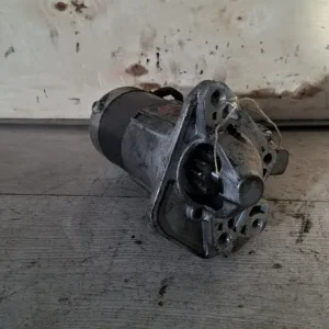 DACIA DUSTER 2013.06.01-2018.01.01 önindító, dízel 1.5dci bontott alkatrész Ajánlat