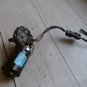 Prémium DACIA LOGAN 04.11-08.06 Ablaktörlő motor első bontott alkatrész