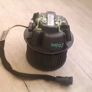 DACIA SANDERO Fűtőmotor bontott alkatrész Azonnal elérhető