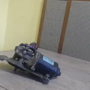 DAEWOO KALOS Ablaktörlő motor első bontott alkatrész Kiárusítás