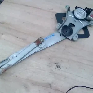 Akció DAEWOO KALOS Jobb első ablakemelő szerkezet elektromos 4 ajtós bontott alkatrész