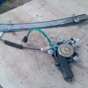 Azonnali szállítás DAEWOO LANOS 01- Jobb első ablakemelő szerkezet elektromos bontott alkatrész