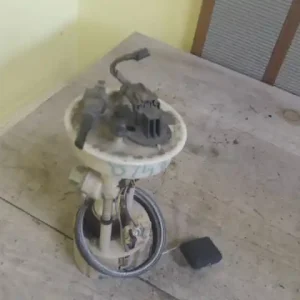 Szezonális akció DAEWOO MATIZ 01-05 üzemanyag szivattyú 0.8 i bontott alkatrész